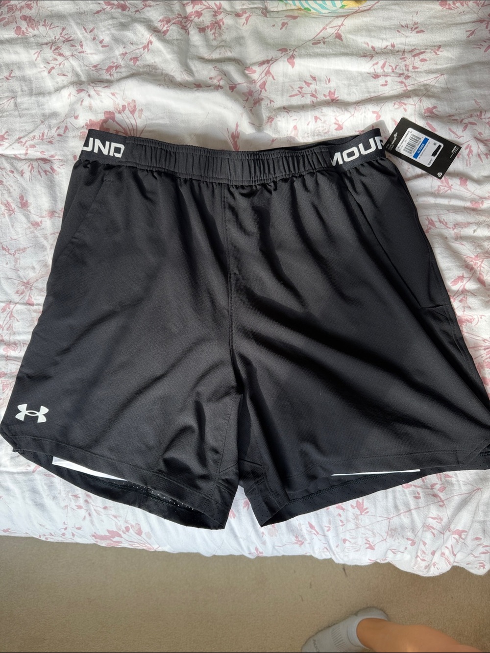 Under Armour Black Men’s Athletic Mesh-Lined Shorts